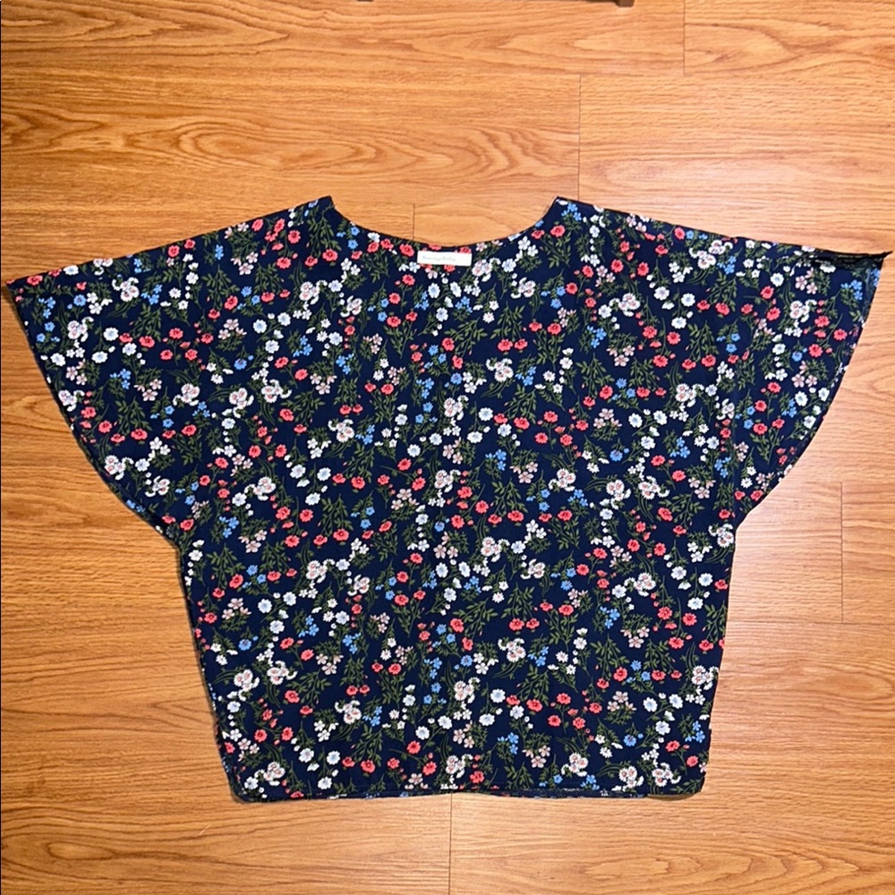 Floral Batwing Sleeve Top